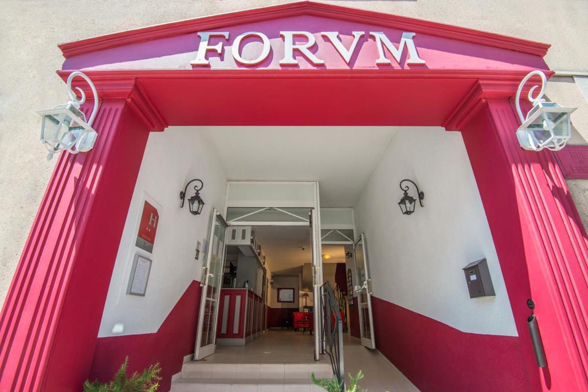 Hotel Du Forum Carpentras Exterior photo