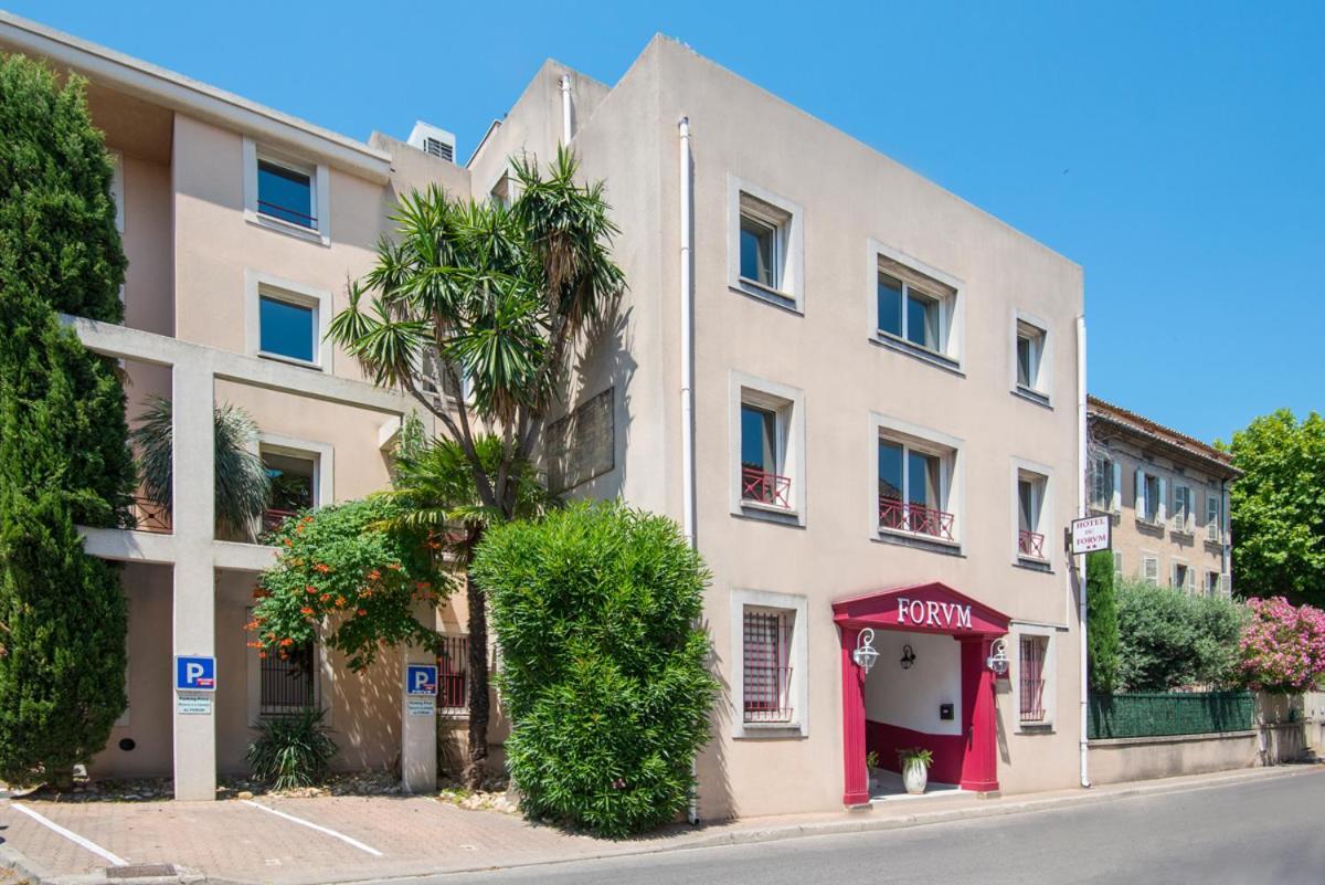 Hotel Du Forum Carpentras Exterior photo